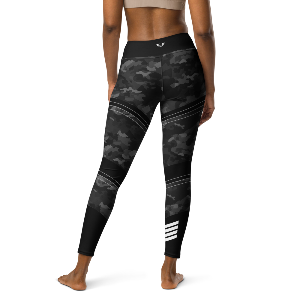 Women's Warsaken® Leggings : Rank : Black Camo