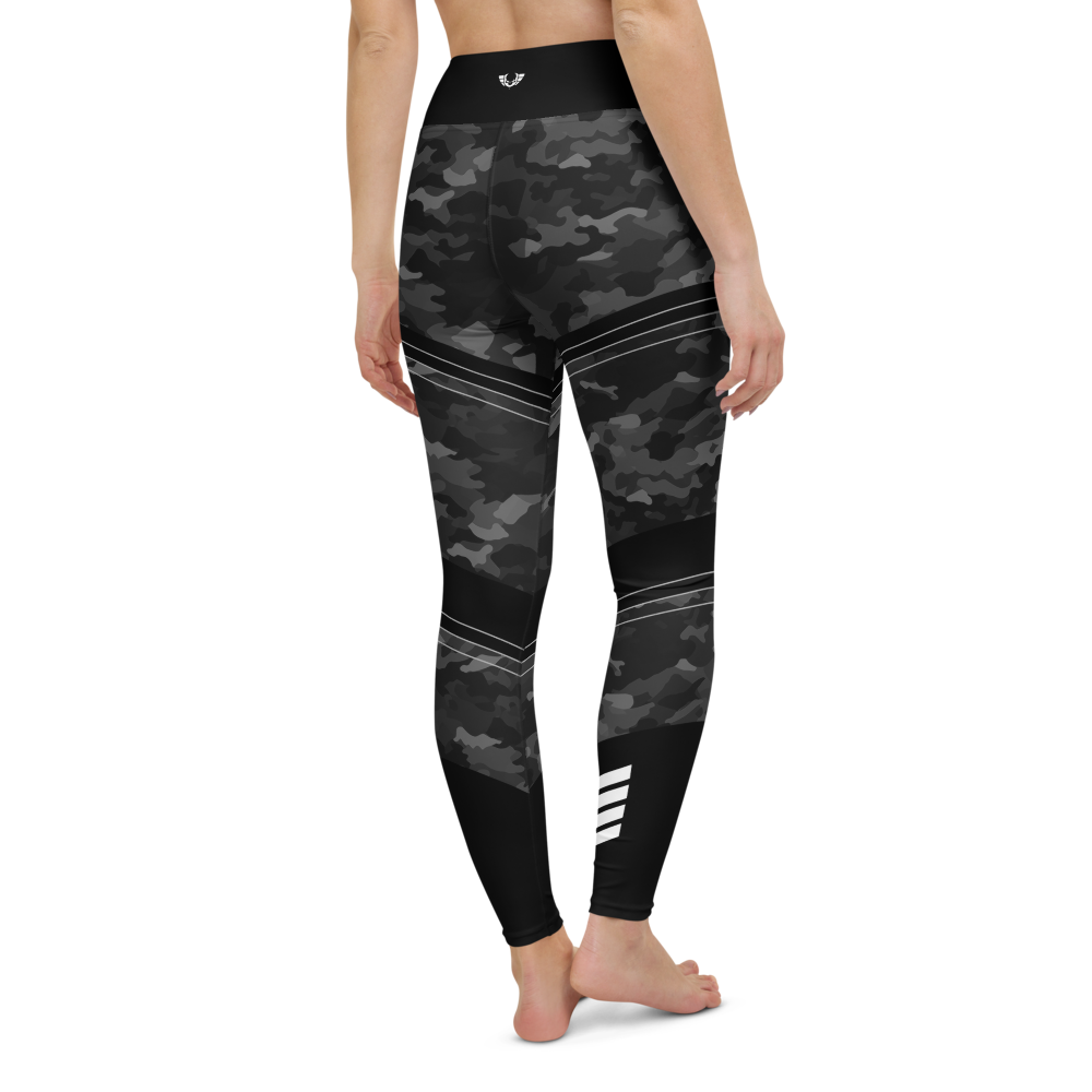 Women's Warsaken® Leggings : Rank : Black Camo