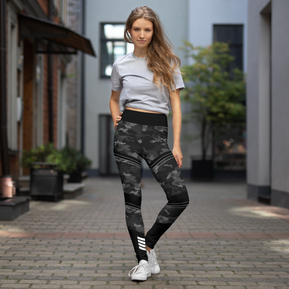 Women's Warsaken® Leggings : Rank : Black Camo