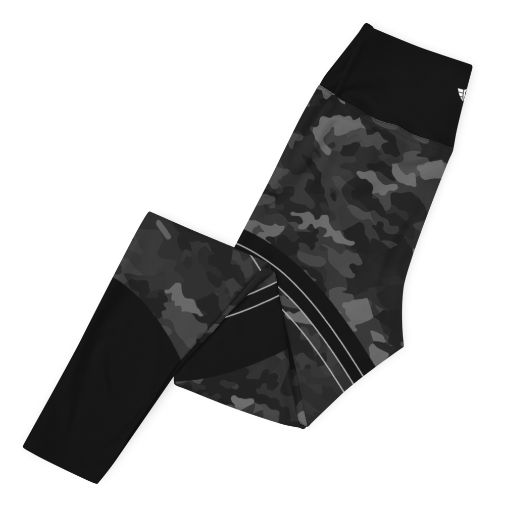 Women's Warsaken® Leggings : Rank : Black Camo